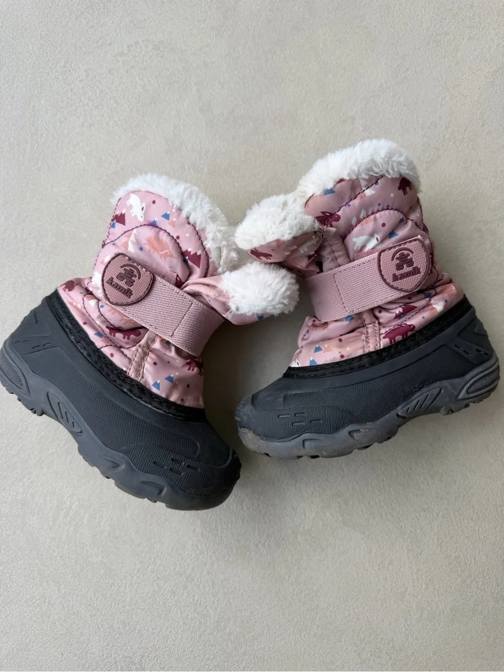 Mud Australia Pink and White Faux-Fur Baby Booties